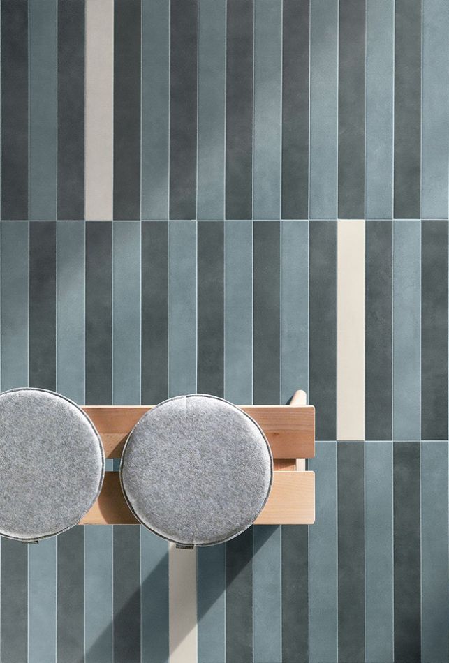 Marca Corona - Longraine Brio - Ginepro I Fiordaliso I Betulla